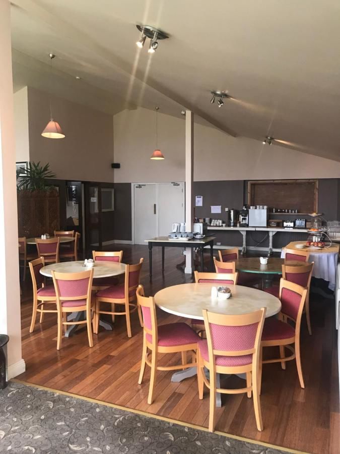 Отель Fernhill Lodge Carrigaline Корк-19